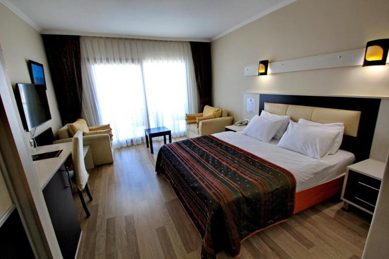 Odelia Resort Hotel Кушадасы Экстерьер фото